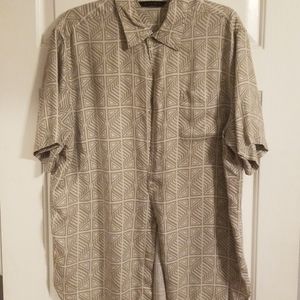 Axist Print Button up